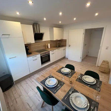 Navia Mira - Design - Ruhig, Modern & Gemuetlich Dernbach (Westerwald)