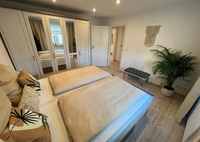 Navia Mira - Design - Ruhig, Modern & Gemuetlich